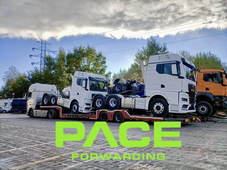 Transport 40 nowych ciężarówek MAN do Australii